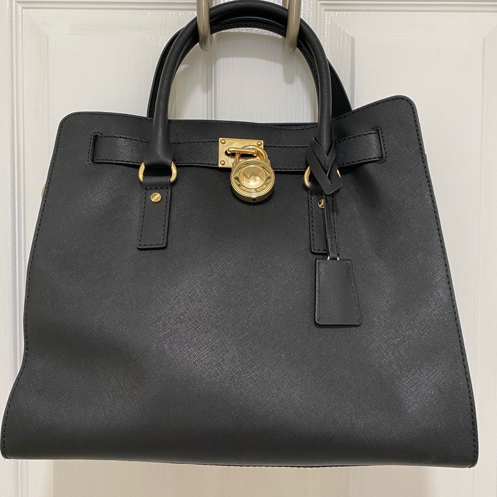 Large micheal Kors ladies bag